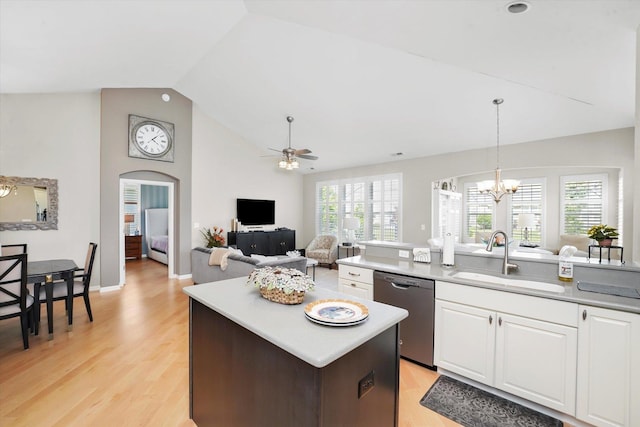 4064 Chesapeake Ln, Naperville, IL 60564 - photo 15