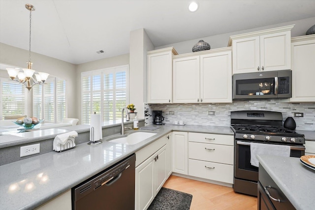 4064 Chesapeake Ln, Naperville, IL 60564 - photo 16