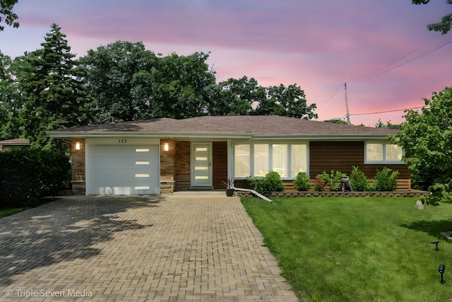 112 N Cedar Ave, Wood Dale, IL 60191 - photo 1