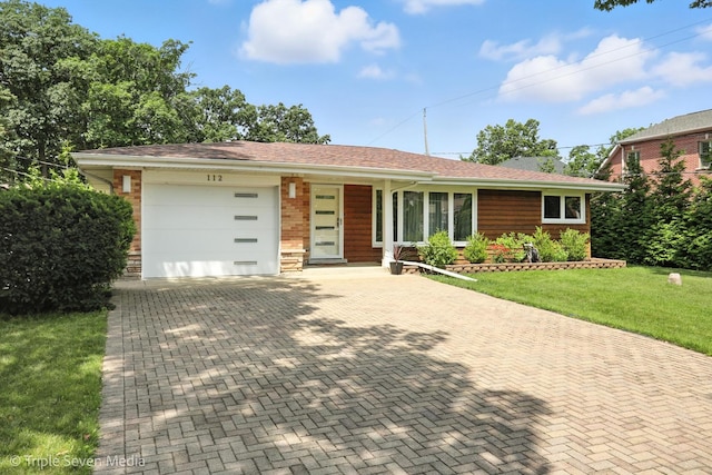 112 N Cedar Ave, Wood Dale, IL 60191 - photo 2