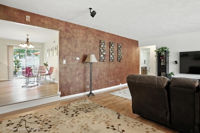 112 N Cedar Ave, Wood Dale, IL 60191 - photo 5