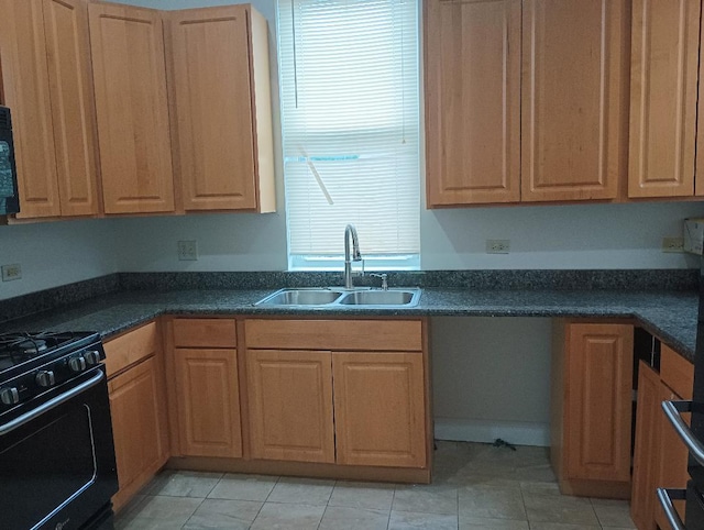 2236 W Monroe St, Chicago, IL 60612 - kitchen featuring black appliances and light tile patterned floors