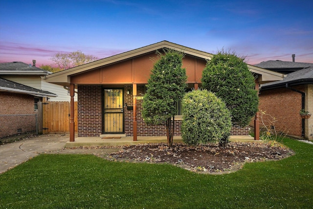 14116 S Hoxie Ave, Burnham, IL 60633 - photo 2