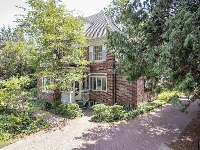 1286 W Stephenson St, Freeport, IL 61032 - view of front of home featuring brick siding