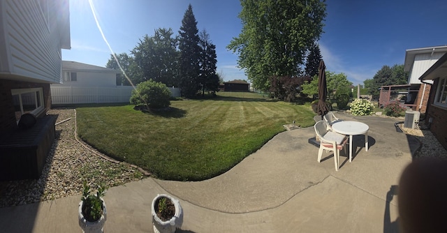 2029 171st Pl, South Holland, IL 60473 - view of yard with a patio area