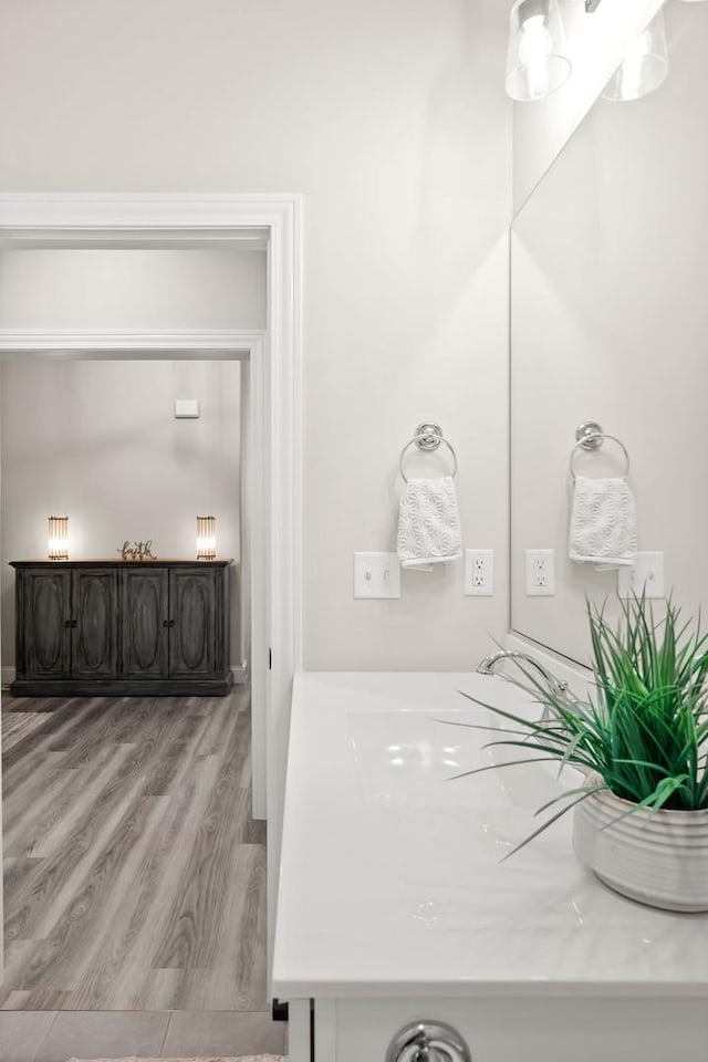 2621 Shale Rd, Normal, IL 61761 - bathroom featuring wood finished floors