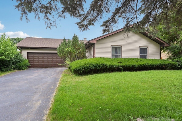5420 W Sherman Dr, Mchenry, IL 60050 - photo 1