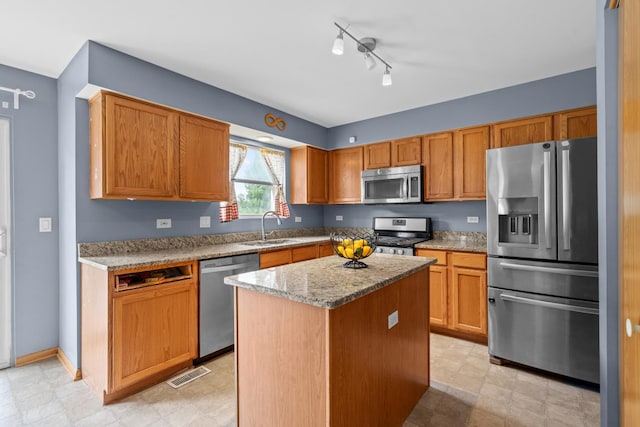 560 Larkspur Dr, Bolingbrook, IL 60440 - photo 10