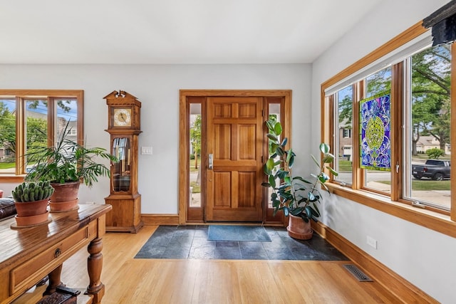 583 Pleasant Ave, Glen Ellyn, IL 60137 - photo 3
