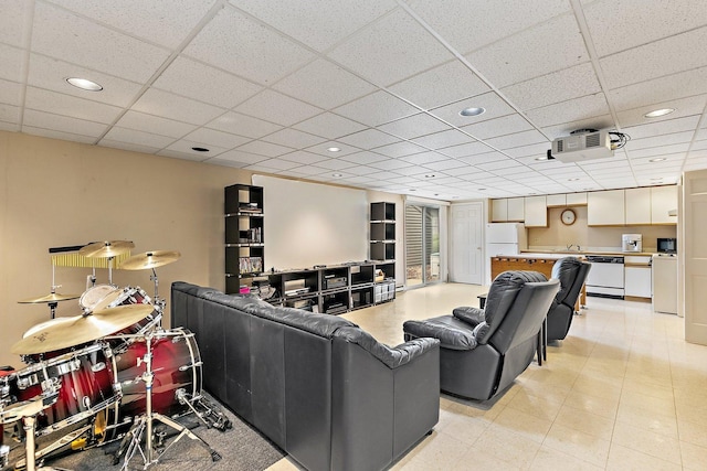 1642 Iowa Dr, Elk Grove Village, IL 60007 - living area with recessed lighting and a paneled ceiling