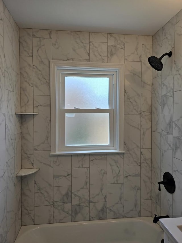 540 47th Ave, Bellwood, IL 60104 - full bath with shower / tub combination
