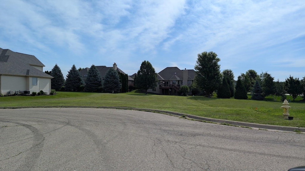 905 Tivoli Dr, Rockford, IL 61107
