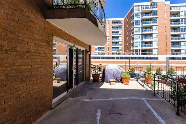 1633 River St Unit 2B, Des Plaines, IL 60016 - patio / terrace featuring grilling area