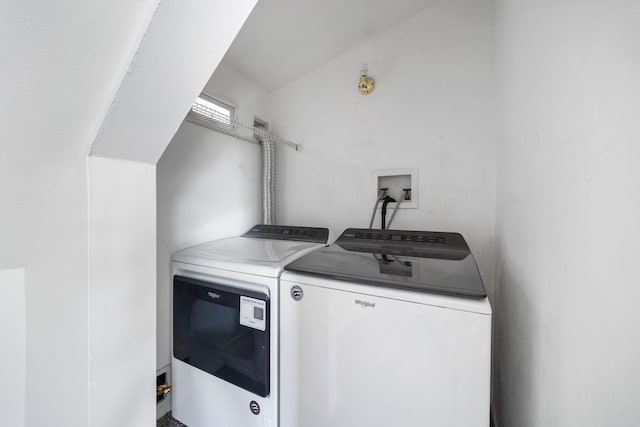3722 S Wabash Ave, Chicago, IL 60653 - washroom featuring washer and clothes dryer