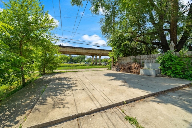 3722 S Wabash Ave, Chicago, IL 60653 - view of patio / terrace featuring a carport
