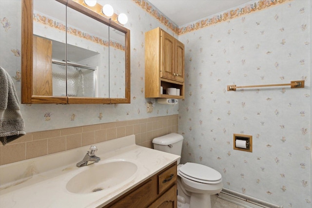 1619 Arnold Ave, Rockford, IL 61108 - full bath featuring vanity, a shower with shower door, and wallpapered walls