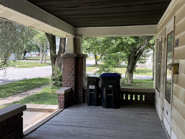 541 W Grove St, Bloomington, IL 61701 - view of deck