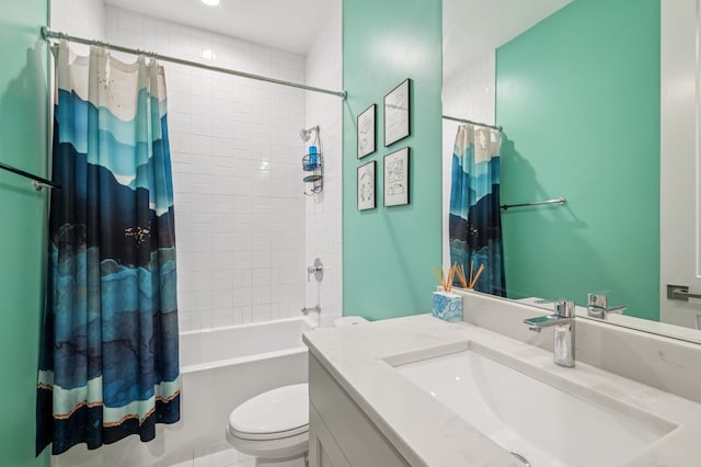 2422 W Lyndale St Unit 1E, Chicago, IL 60647 - full bathroom featuring vanity and shower / tub combo