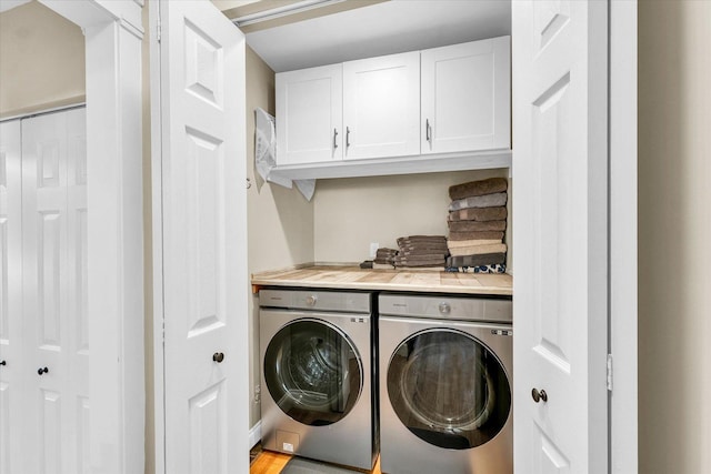 411 Hessel Blvd, Champaign, IL 61820 - washroom with independent washer and dryer and light wood-type flooring