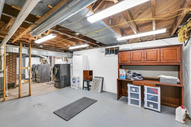 411 Hessel Blvd, Champaign, IL 61820 - unfinished basement featuring concrete block wall