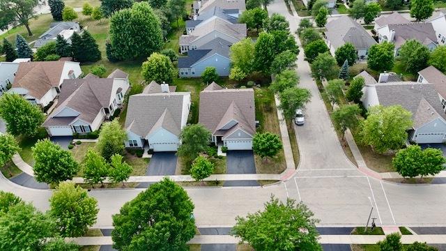 1114 Barkston Ln, Aurora, IL 60502 - aerial perspective of suburban area