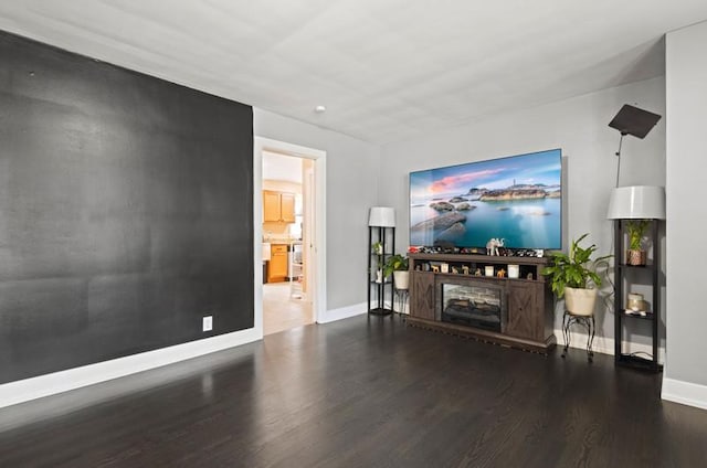 251 W 10th St, Chicago Heights, IL 60411 - living room with wood finished floors and baseboards