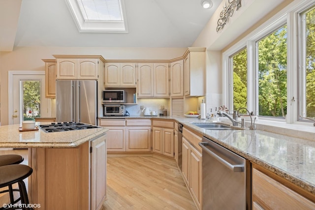 114 Camelot Ln, Libertyville, IL 60048 - photo 11