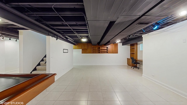 392 Spruce Rd, Wood Dale, IL 60191 - finished basement with stairway and baseboards