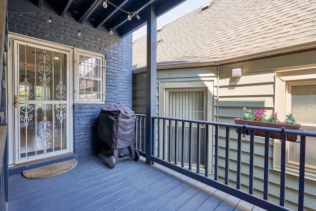 1654 W Berwyn Ave Unit 2W, Chicago, IL 60640 - wooden deck with area for grilling