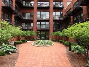 2323 W Pershing Rd Unit 409, Chicago, IL 60609 - photo 2