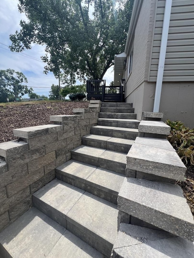 7830 Westview Ln, Woodridge, IL 60517 - view of staircase