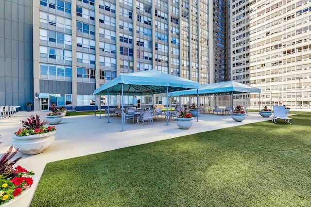 655 W Irving Park Rd Unit 5506, Chicago, IL 60613 - photo 32