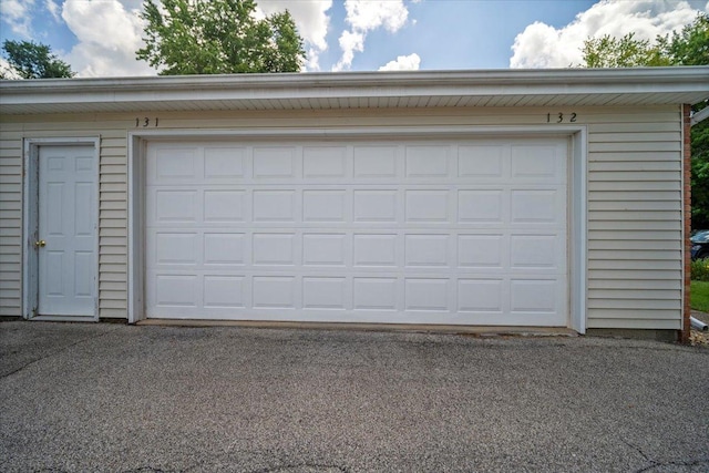 903 N Linden St Unit 131, Normal, IL 61761 - garage with driveway