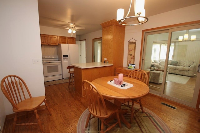 209 Gladys Ave, Fox River Grove, IL 60021 - photo 10