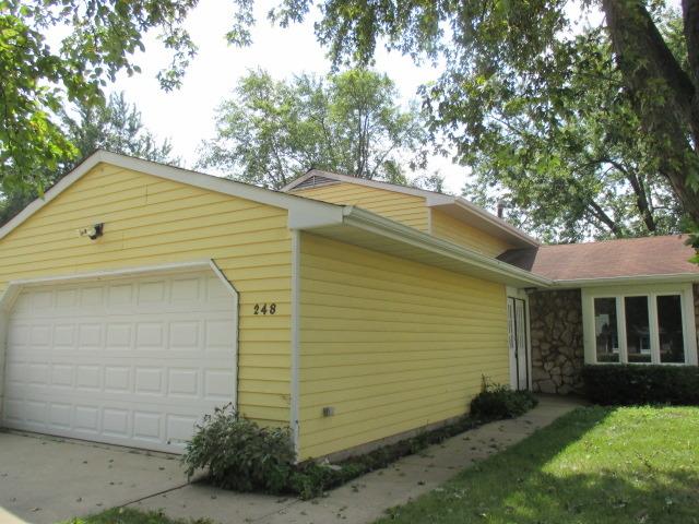 248 Waverly Dr, Elgin, IL 60120 - photo 1