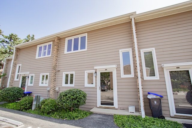 590 Green Bay Rd, Glencoe, IL 60022 - view of front of property