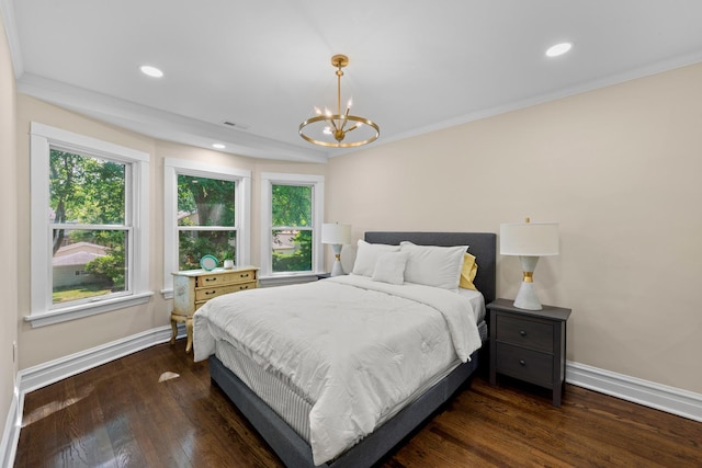 605 Home Ave, Oak Park, IL 60304 - bedroom featuring a chandelier, wood finished floors, ornamental molding, and recessed lighting