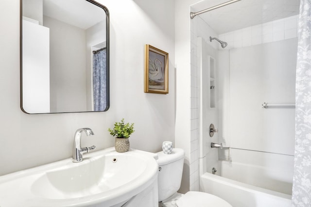 26435 N US Highway 45, Mundelein, IL 60060 - full bath featuring vanity and shower / bathtub combination with curtain