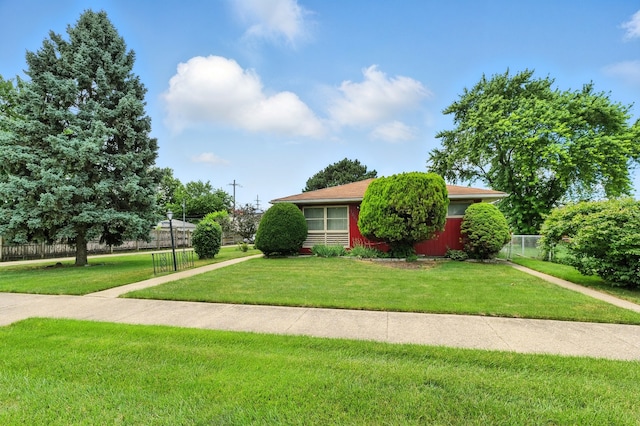 16632 Emerald Ave, Harvey, IL 60426 - view of front of home