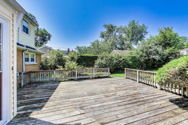 210 N Russel St, Mount Prospect, IL 60056 - view of wooden deck