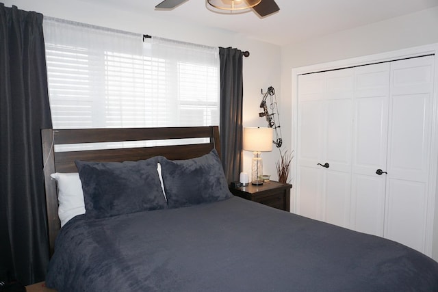 4452 N Newland Ave, Harwood Heights, IL 60706 - bedroom with a closet and ceiling fan