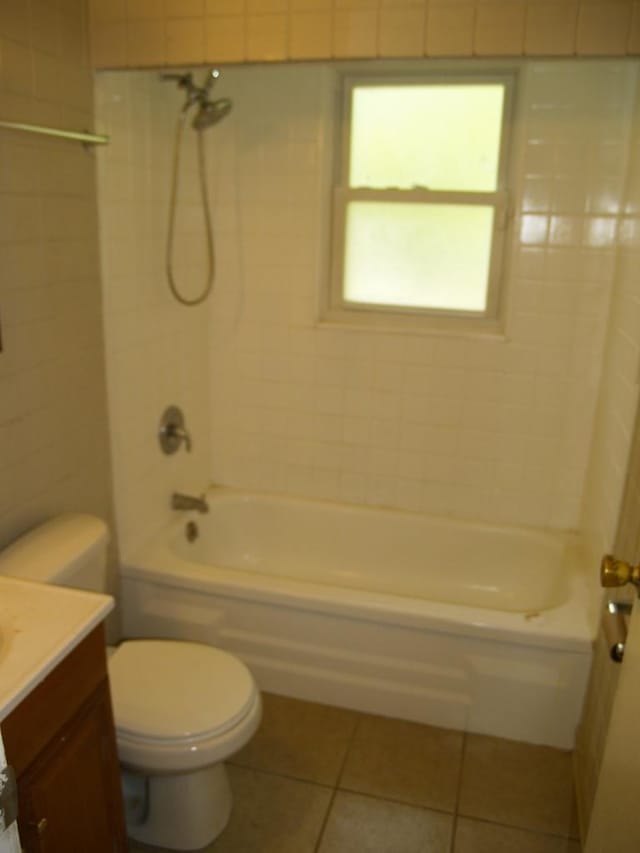 22340 Chappel Ave, Sauk Village, IL 60411 - bathroom featuring tile patterned flooring, vanity, and shower / bath combination