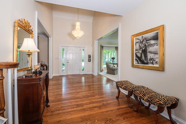 60 S Wynstone Dr, North Barrington, IL 60010 - photo 5
