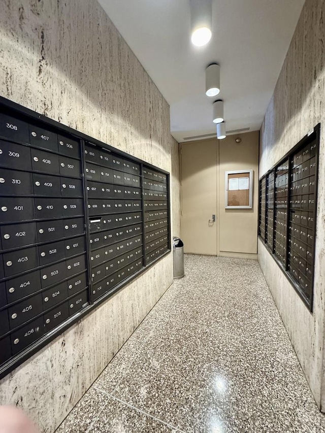 1850 N Clark St Unit 2706, Chicago, IL 60614 - view of home's community featuring mail area