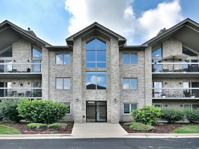 14031 Norwich Ln Unit 101, Orland Park, IL 60467 - view of apartment building / complex