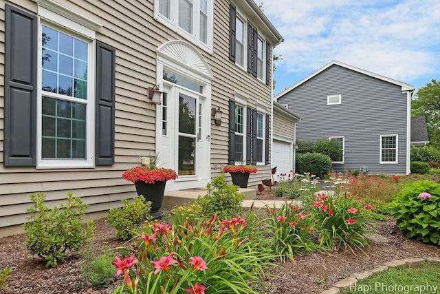 768 Wexford Ct, Grayslake, IL 60030 - view of patio / terrace with an attached garage