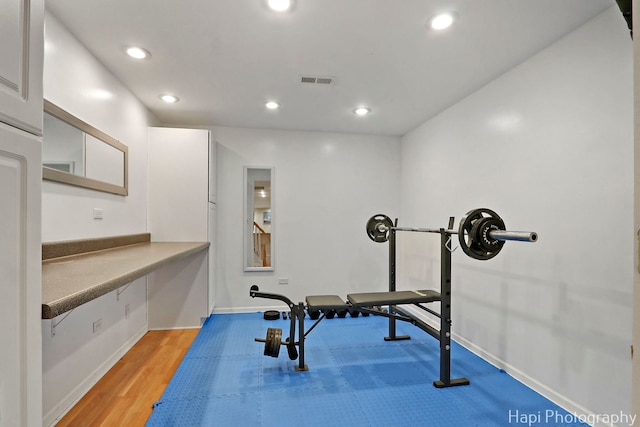 768 Wexford Ct, Grayslake, IL 60030 - workout area with recessed lighting and light wood finished floors