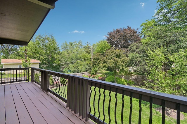 129 Kainer Ave, Barrington, IL 60010 - wooden deck featuring a lawn