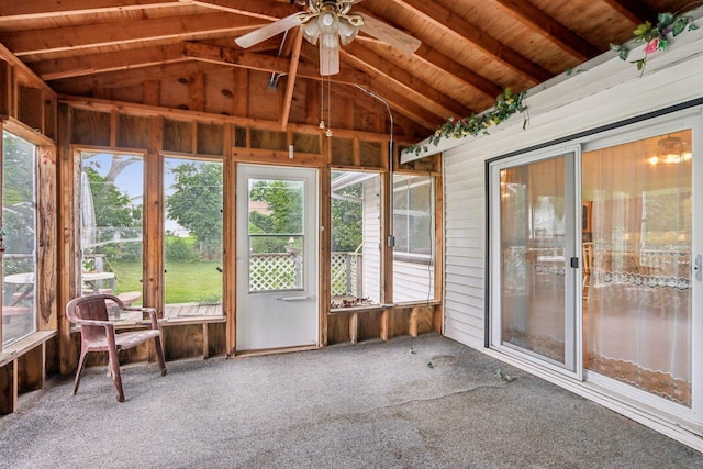 602 Daisy Ln, Round Lake Beach, IL 60073 - sunroom featuring lofted ceiling