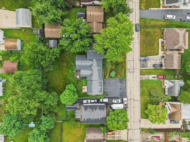 602 Daisy Ln, Round Lake Beach, IL 60073 - drone / aerial view